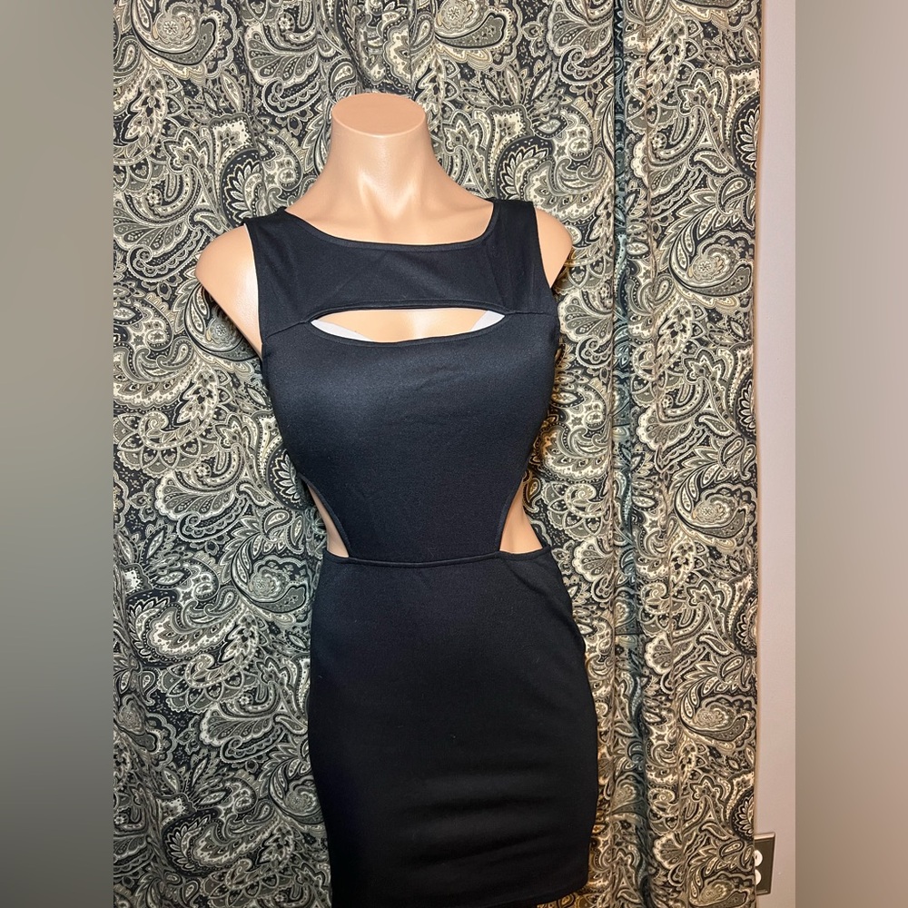 NWT BLVD Cutout Bodycon Black Dress